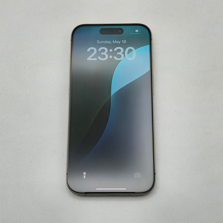 گوشی موبایل اپل مدل iPhone 15 Pro تک سیم کارت ظرفیت 256 گیگابایت و رم 6 گیگابایت - بدون ریجستر